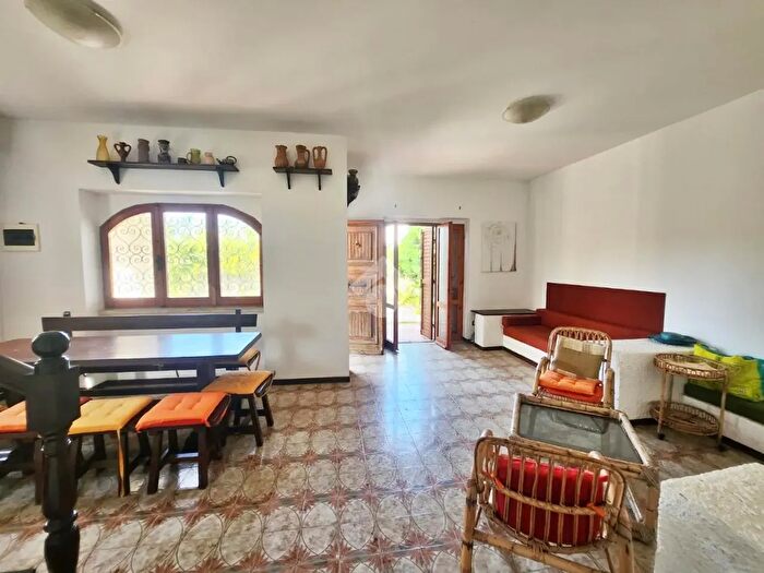 Casa quadrilocale in affitto in Via del Tritone, Anzio