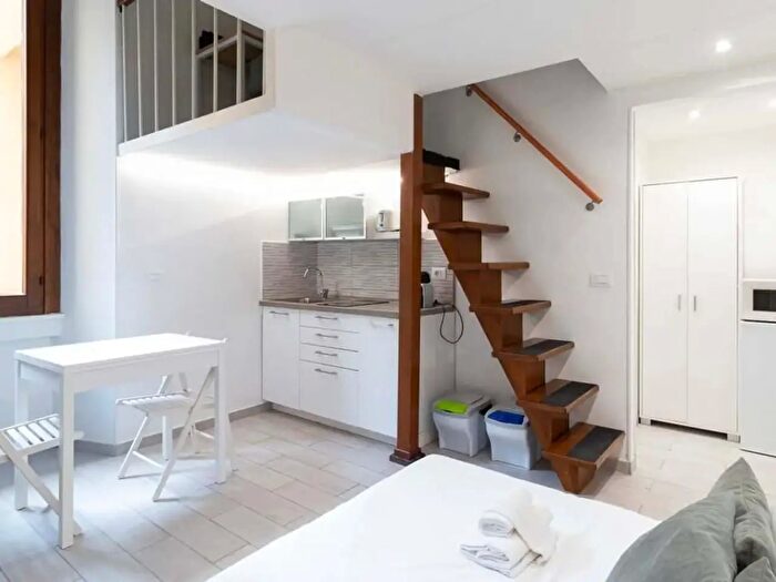 Appartamento monolocale in affitto in Via Francesco Londonio, Milano