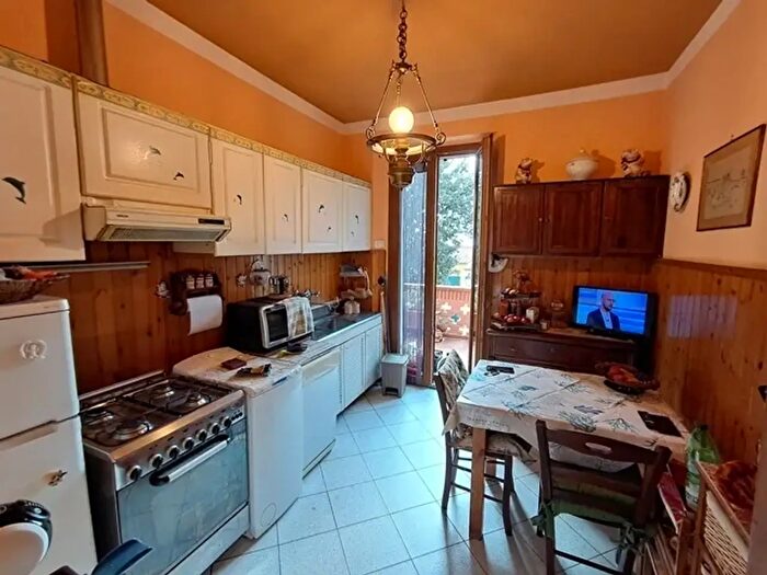 Appartamento quadrilocale in vendita in Viale della Rimembranza, Pelago