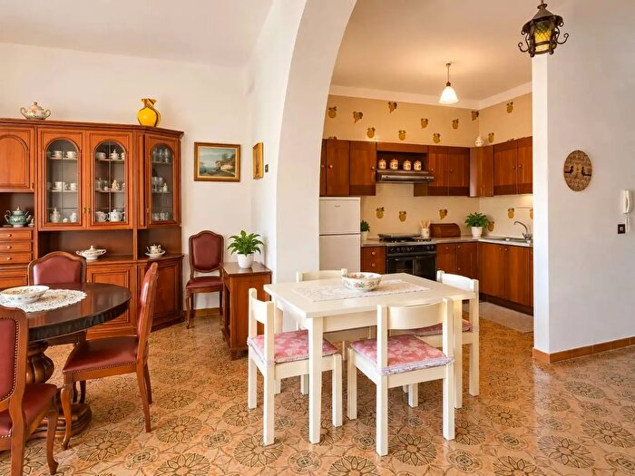 Appartamento trilocale in vendita in Viale Europa, Guardavalle