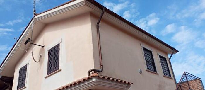 Appartamento trilocale in vendita in Via della Motacilla, Ardea