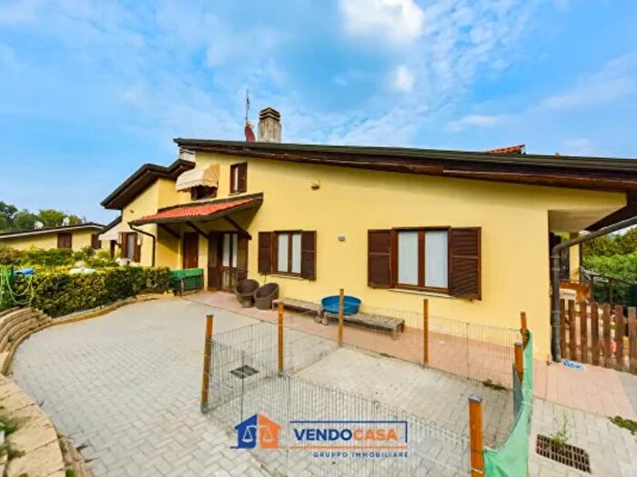 Casa con 5 locali in vendita in Strada Moncanino, San Mauro Torinese