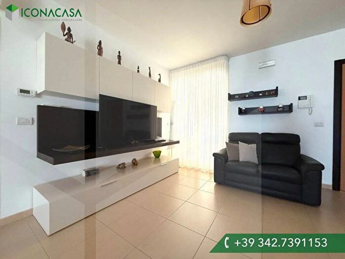 Appartamento trilocale in vendita in Via Tommaso Traetta, Bitonto