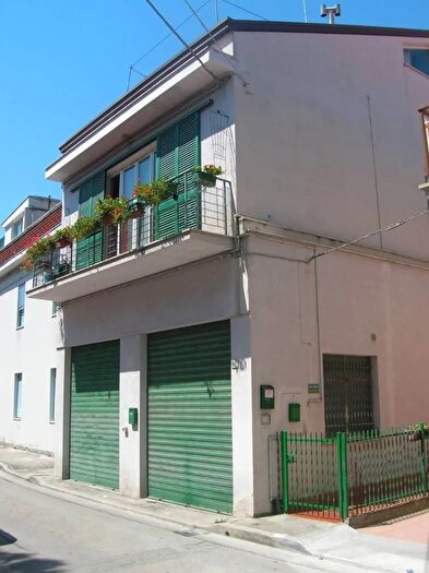 Casa quadrilocale in vendita in Via Giovanni Pascoli Civitanova Marche, Civitanova Marche