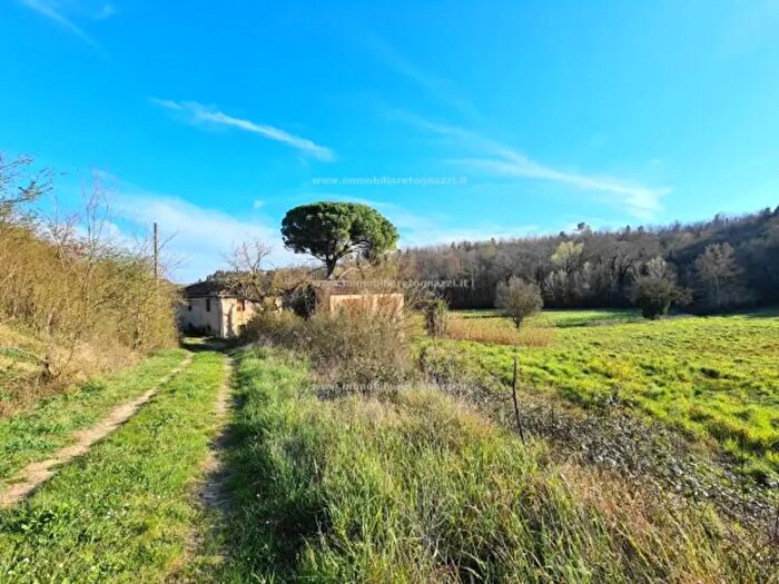 Casa con 6 locali in vendita in Zona Campagna, Castelfiorentino