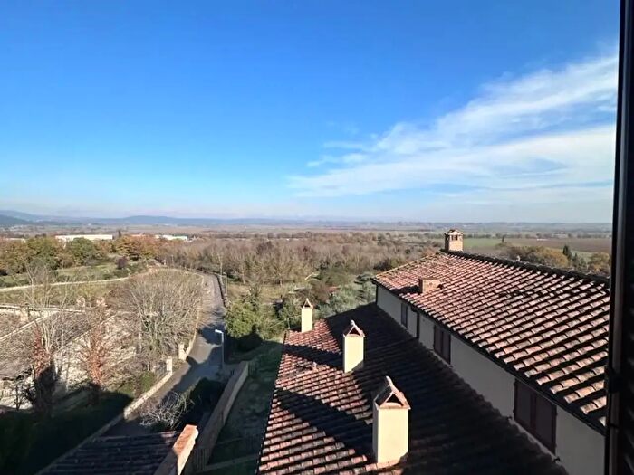 Appartamento con 5 locali in vendita in Stigliano Si, Sovicille