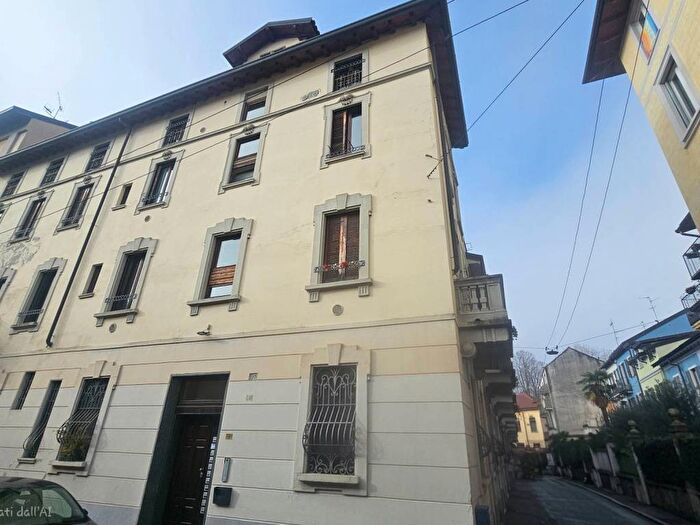 Appartamento monolocale in affitto in Via Bassano del Grappa, Parco Trotter, Milano