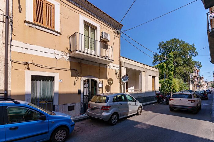 Casa quadrilocale in vendita in Via Etna, San Giovanni La Punta