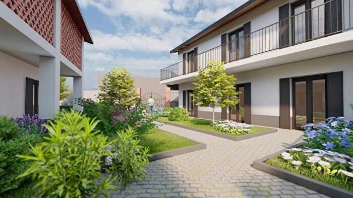 Case in Vendita e in Affitto - 3