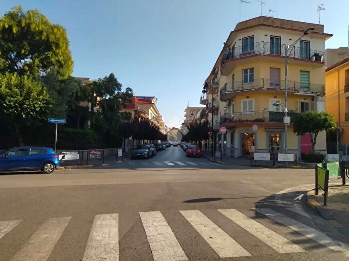 Appartamento trilocale in vendita in Via Ercole Cantone, Pomigliano DArco