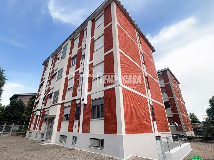 Appartamento trilocale in vendita in Via Orsenigo, Nova Milanese