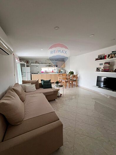 Appartamento trilocale in vendita in Via Po, Grumo Nevano