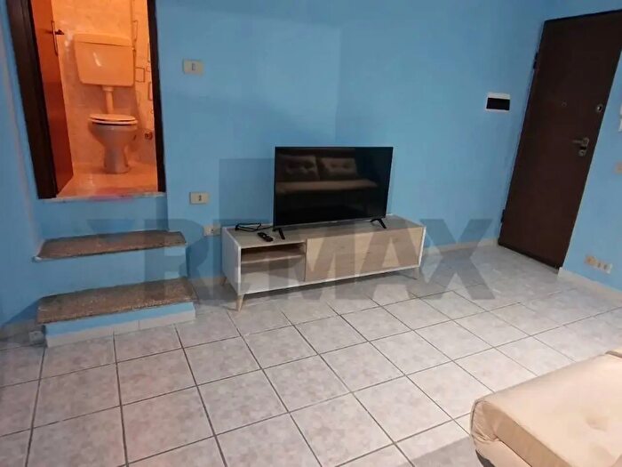 Appartamento trilocale in vendita in Via Palmari, Sanremo