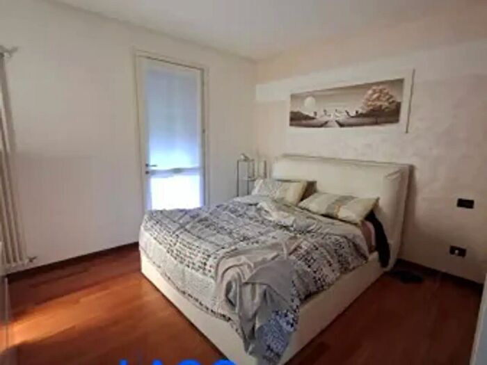 Appartamento con 5 locali in vendita in Tezze Sul Brenta