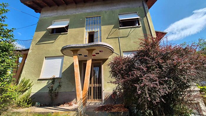 Appartamento con 5 locali in vendita in Località Pianaccia Grignasco Novara, Grignasco