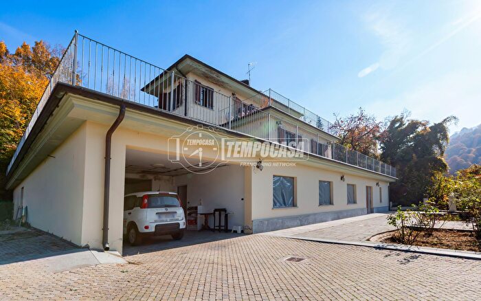 Casa con 5 locali in vendita in San Mauro Torinese