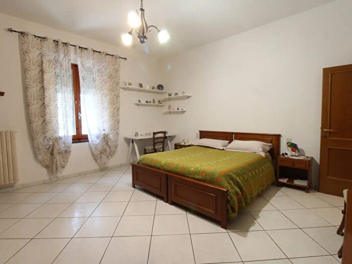 Casa quadrilocale in vendita in Via della Libertà, Vinci