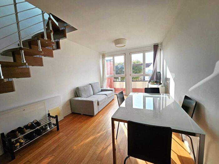 Appartamento trilocale in affitto in Via Vincenzo Foppa, Washington, Milano