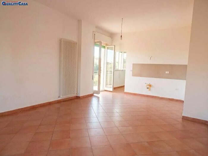 Appartamento trilocale in vendita in Via Pergolesi, Chiaravalle