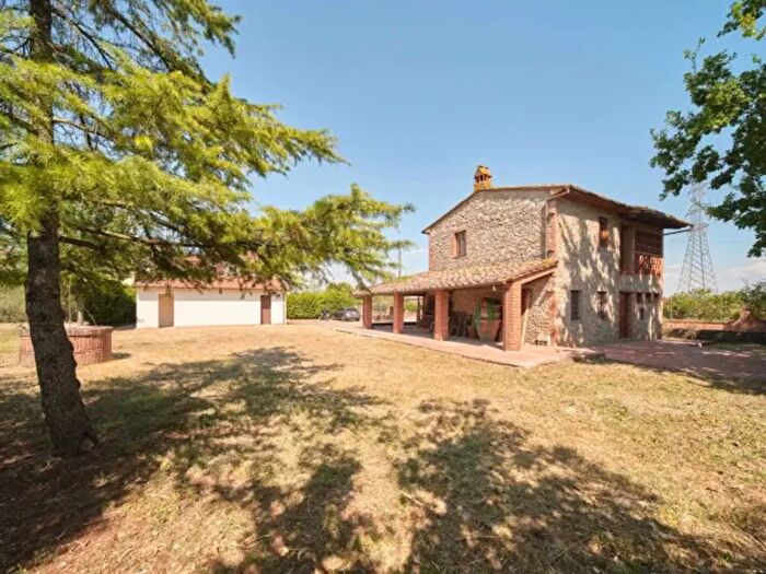Casa con 6 locali in vendita in Località Palandri, Altopascio