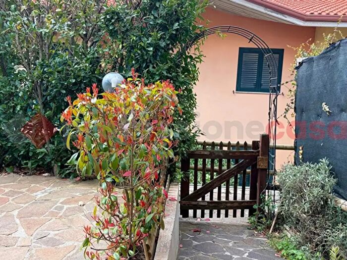 Casa trilocale in vendita in Via Olmo a, Castelpetroso