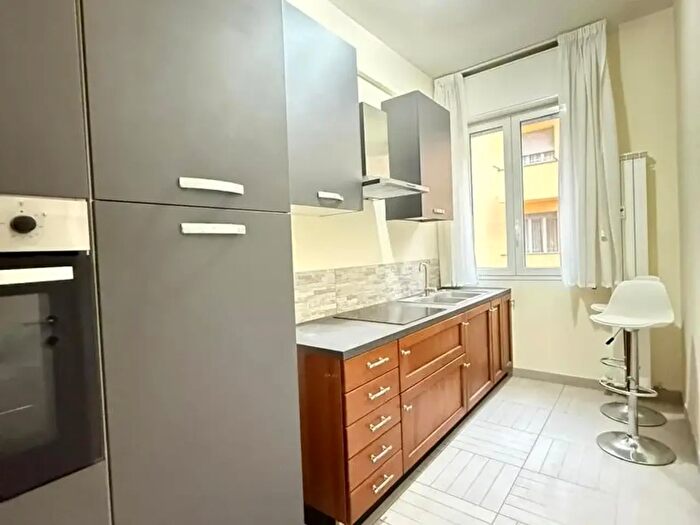 Appartamento trilocale in affitto in Via Gigli, Bologna