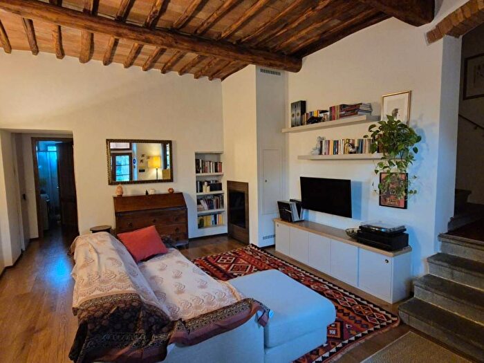 Appartamento quadrilocale in affitto in Via Malafrasca, San Casciano in Val di Pesa