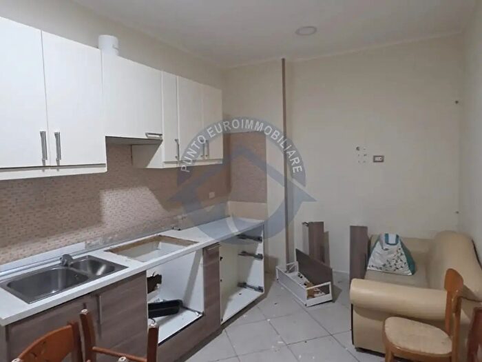 Appartamento bilocale in vendita in Via Taverna del Ferro, Napoli