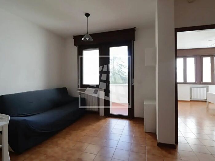 Appartamento trilocale in vendita in Via Giuseppe Compagnoni, Reggio Emilia