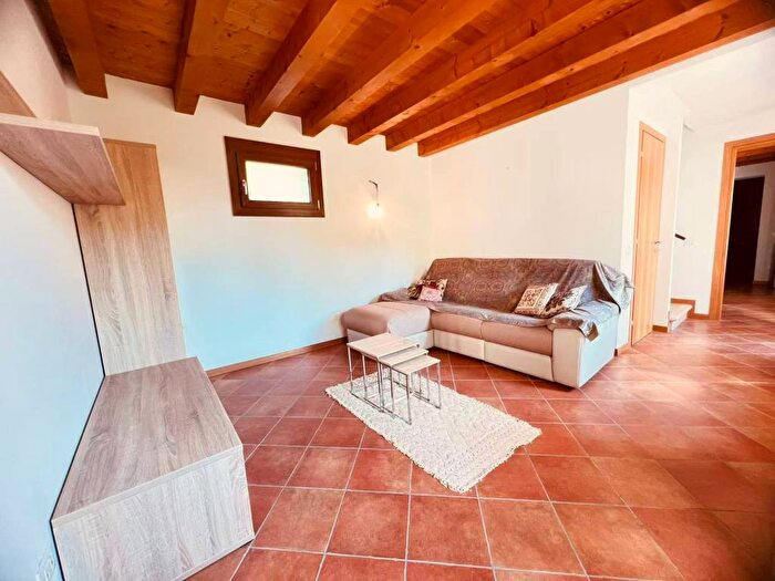 Casa trilocale in affitto in Centro, Farra di Soligo