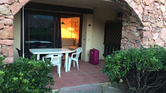 Appartamento bilocale in vendita in Via Iscia Piumica, Olbia