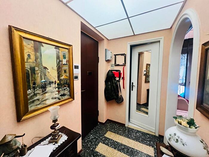 Appartamento bilocale in affitto in Via Valentino Carrera, Parella, Torino