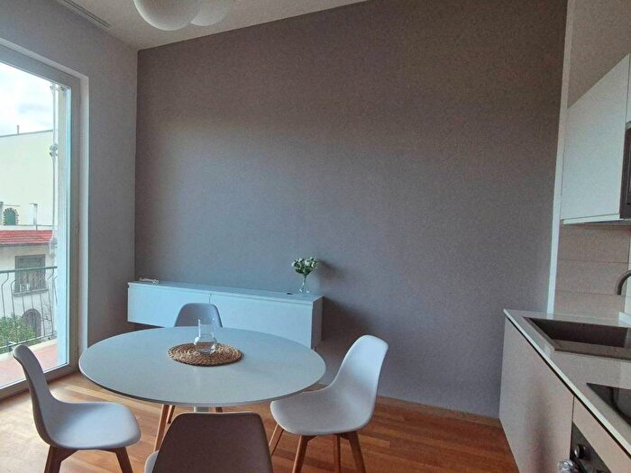 Appartamento trilocale in affitto in Via Giambologna, Mazzini Oberdan, Firenze