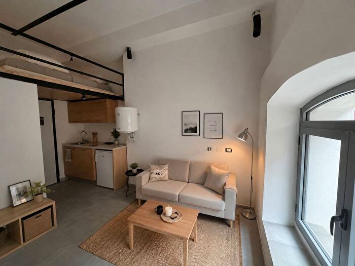 Appartamento in affitto in Via Tucidide, Ortica, Milano