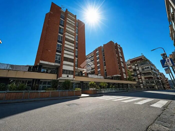 Appartamento bilocale in vendita in Via Vincenzo Tiberio, Napoli