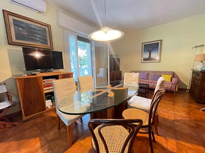 Appartamento quadrilocale in vendita in Viale Dardanelli, Rimini