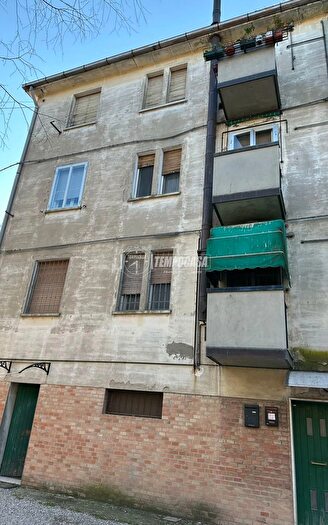 Appartamento quadrilocale in vendita in Via Guglielmo Marconi, Molinella