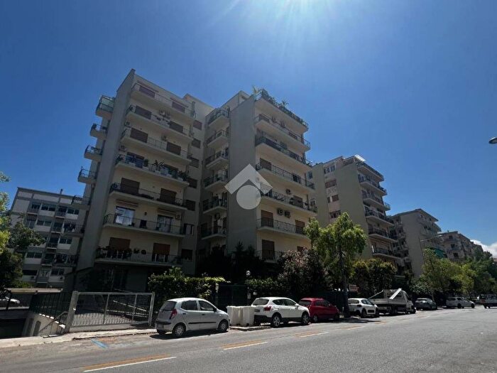 Appartamento monolocale in affitto in Via G Sciuti, Notarbartolo Sciuti, Palermo