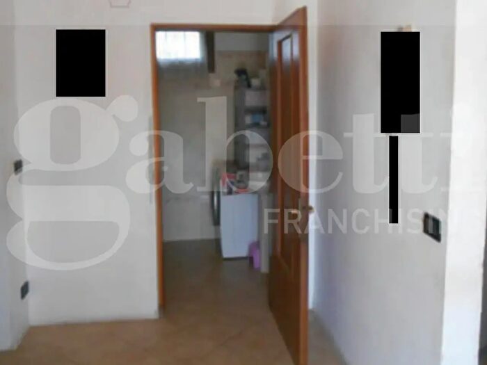 Casa con 6 locali in vendita in Via Rosinella, Badia Polesine
