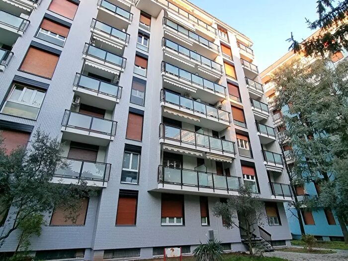 Appartamento trilocale in vendita in Via Volturno, Brugherio