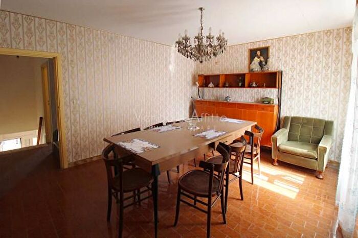 Casa con 5 locali in vendita in Via Santa Maria, Fraine