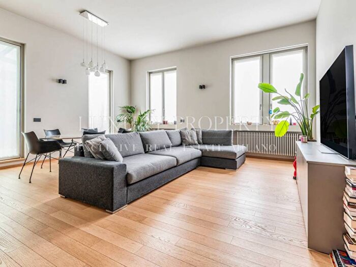 Appartamento trilocale in affitto in Corso Sempione, Sempione, Milano