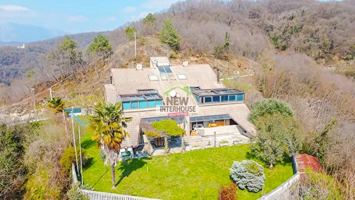 Casa con 17 locali in vendita in Località Rez Castelnovo del Friuli, Castelnovo Del Friuli