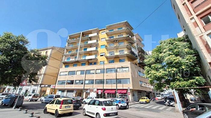 Appartamento quadrilocale in affitto in Piazza Nazionale, Arenaccia, Napoli
