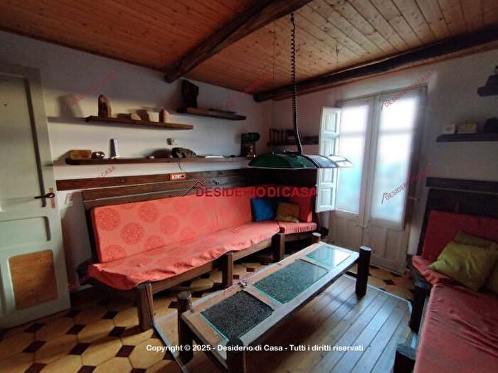 Casa quadrilocale in vendita in Via Cristoforo Colombo, Gangi