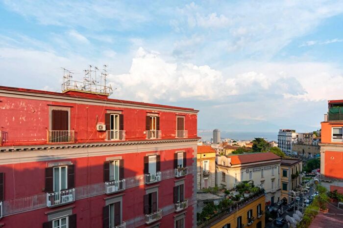 Appartamento trilocale in vendita in Corso Vittorio Emanuele Napoli, Napoli