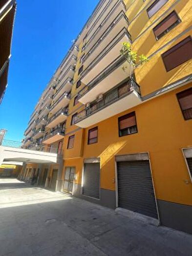 Appartamento con 5 locali in vendita in Via Stanislao Cannizzaro, Palermo