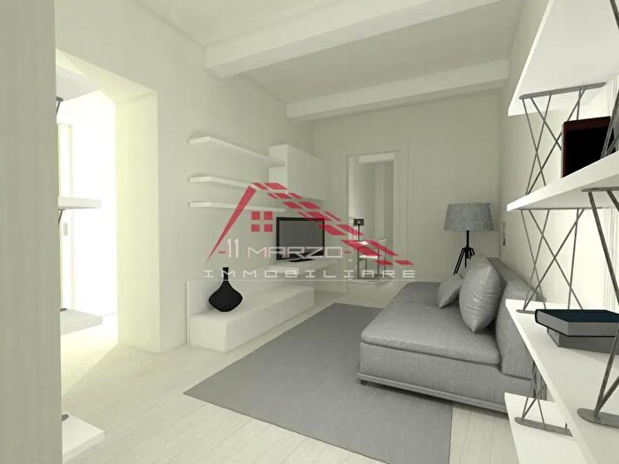 Appartamento con 6 locali in vendita in Massa