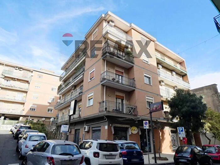 Appartamento trilocale in vendita in Vico Lo Giudice, Mascalucia