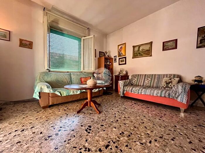 Appartamento trilocale in vendita in Via Francesco Soldi, Cremona